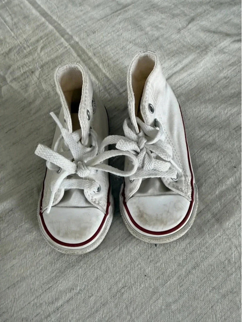 Converse white high top 6c